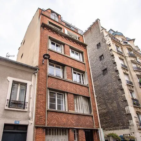 Beautiful 23m² With A Balcony! Comfortable And Bright.